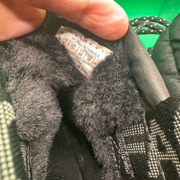 The North Face Womens ThermoBall Lace Up Waterproof Boots Black/White 9 NWOB - Picture 9 of 11